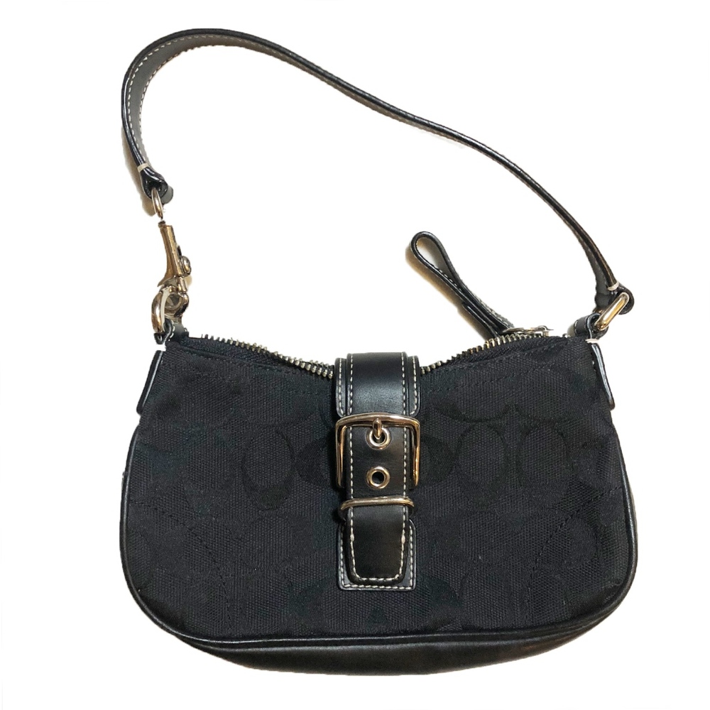 GREAT condition! vintage coach bag black with Cs